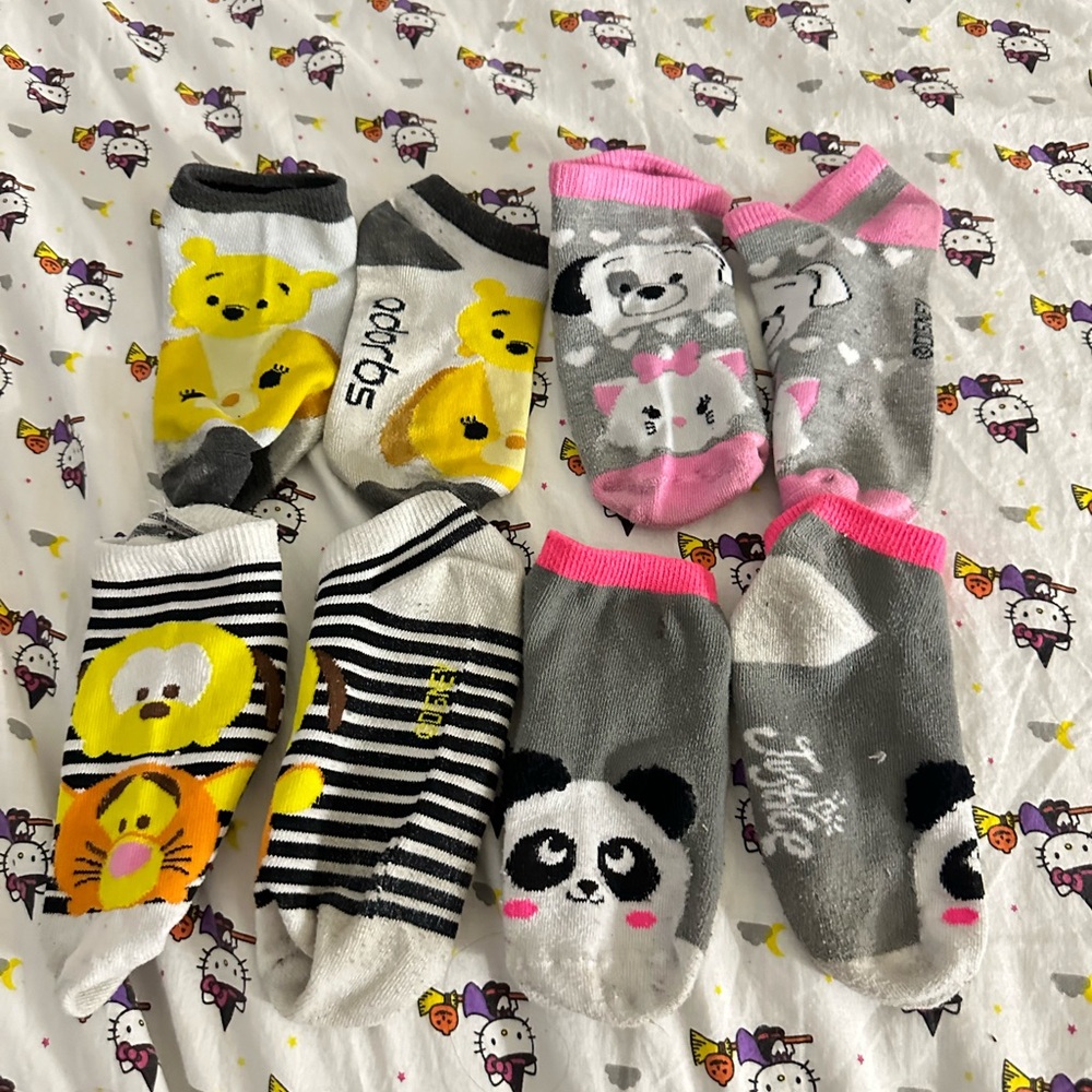 kids disney/justice socks OS